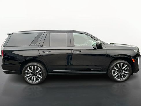 Certified 2023 Cadillac Escalade Sport Platinum w/ LPO, Floor Liner Package AWD/4WD image 4