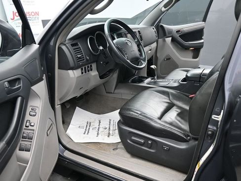 Used 2008 Toyota 4Runner SR5 image 18