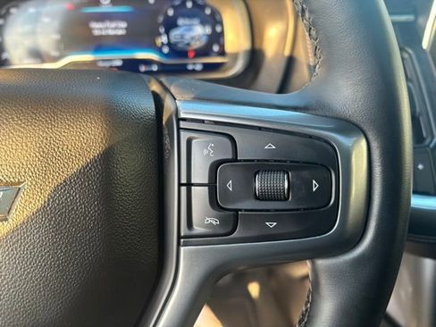 Used 2023 Chevrolet Tahoe Z71 w/ Luxury Package image 16