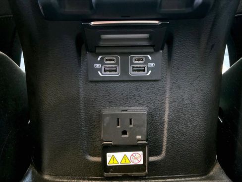 Used 2021 Jeep Gladiator Sport image 34