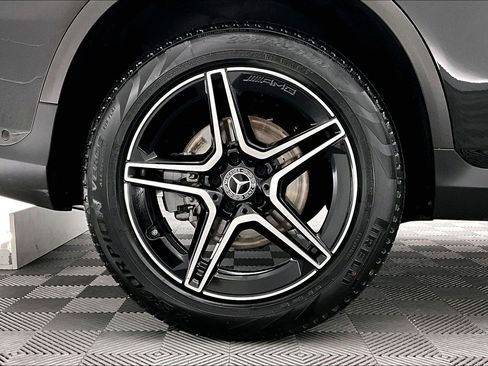 Certified 2022 Mercedes-Benz GLC 300 Black image 8