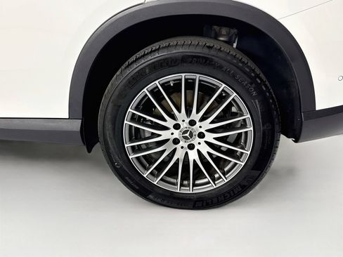 Used 2026 Mercedes-Benz GLC 300 image 31