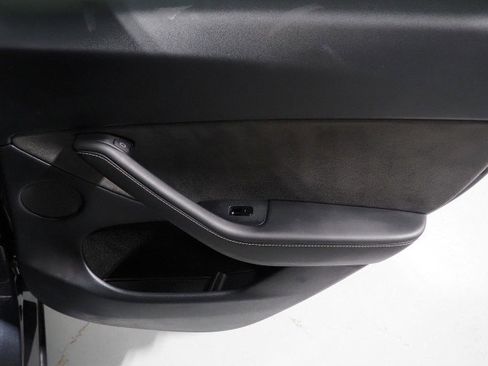 Used 2025 Tesla Model Y Long Range RWD image 61