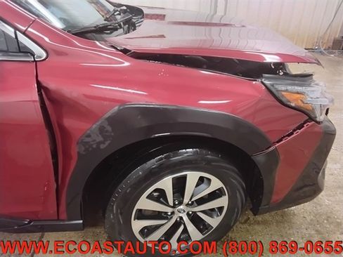 Used 2024 Subaru Outback Premium image 15