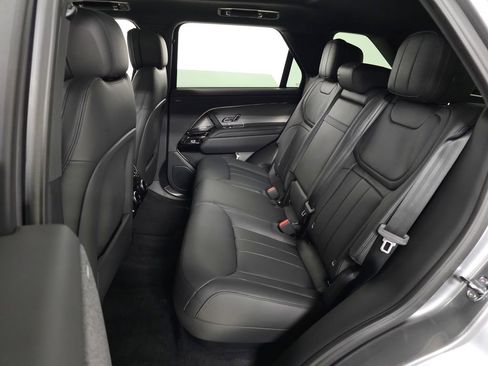 Used 2025 Land Rover Range Rover Sport Dynamic SE AWD/4WD image 42