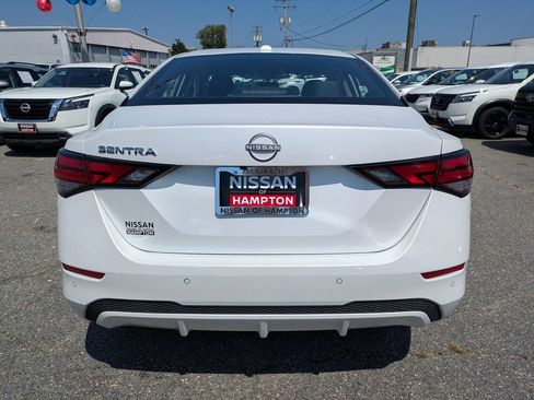 Certified 2025 Nissan Sentra SV FWD image 5