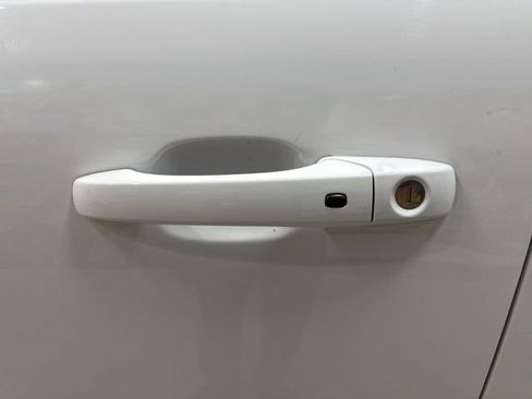 Used 2023 Dodge Durango GT image 15