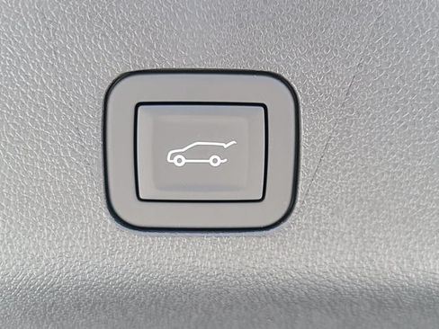 New 2026 Chevrolet Suburban LT w/ Comfort Package RWD image 11