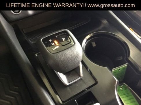 Used 2023 Nissan Rogue S AWD/4WD image 17