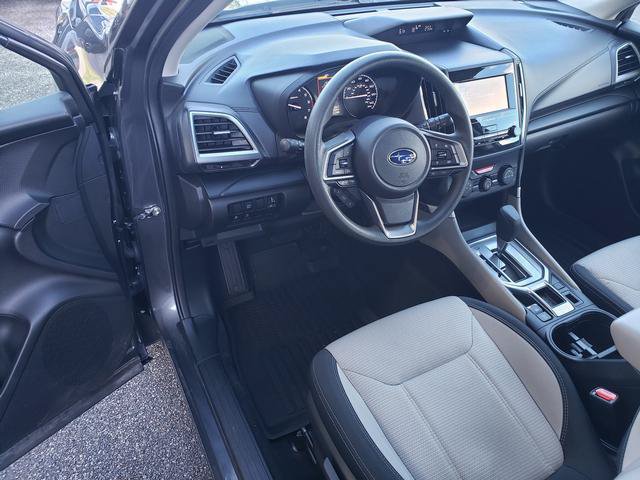 Used 2023 Subaru Forester AWD/4WD image 10