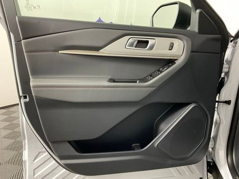 New 2026 Ford Explorer Active image 12