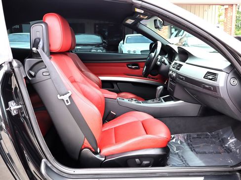 Used 2012 BMW 335i Convertible RWD image 23