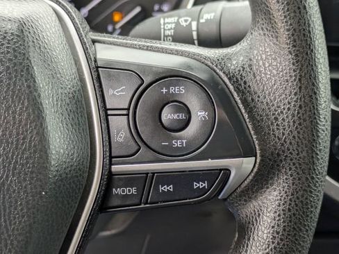 Used 2024 Toyota Camry LE w/ Convenience Package image 19