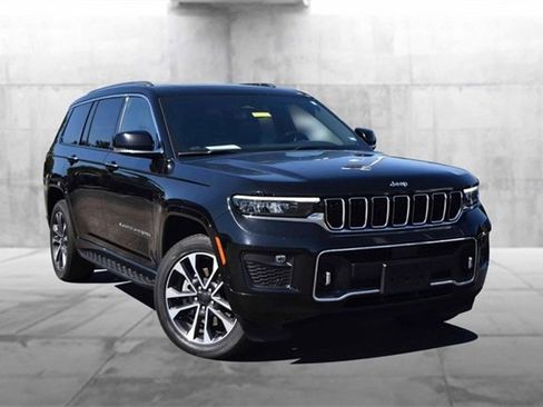 Used 2021 Jeep Grand Cherokee L Overland w/ Luxury Tech Group IV image 2