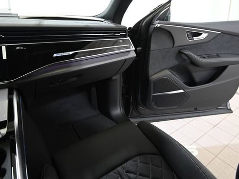 New 2026 Audi SQ8 Premium Plus AWD/4WD image 31