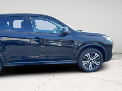Used 2025 Mitsubishi Outlander Sport ES AWD/4WD image 4