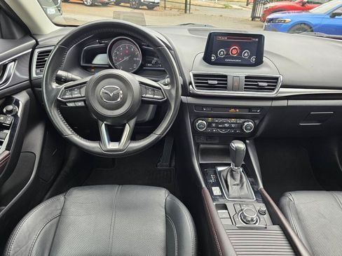 Used 2018 MAZDA MAZDA3 Grand Touring FWD image 18