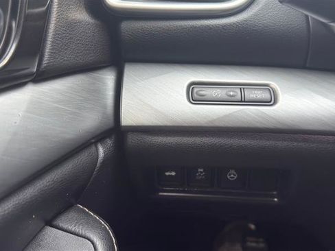 Used 2018 Nissan Maxima 3.5 SL FWD image 33