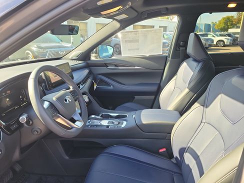 New 2026 INFINITI QX60 Sport w/ Dark Cargo Package image 19