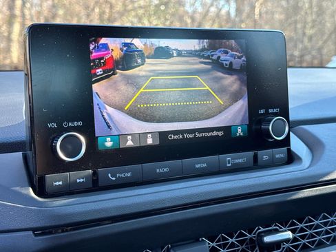 Used 2025 Honda Accord SE image 29