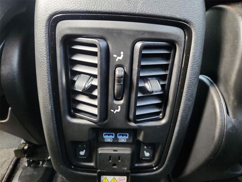Used 2022 Dodge Durango GT RWD image 20