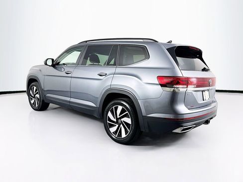 Used 2024 Volkswagen Atlas SE image 7