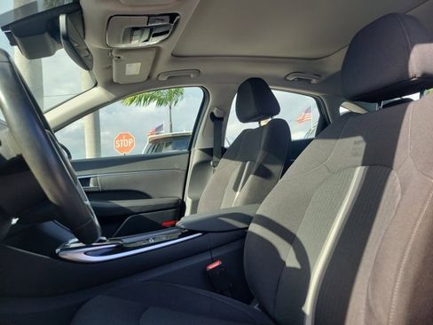 Certified 2023 Hyundai Sonata SEL w/ Convenience Package image 14