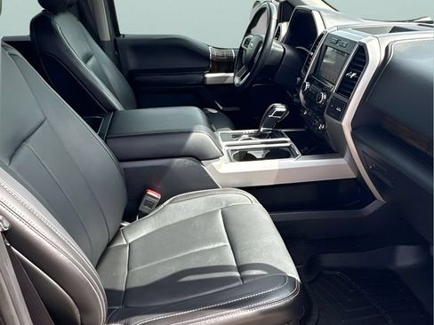 Used 2018 Ford F150 Lariat RWD image 20