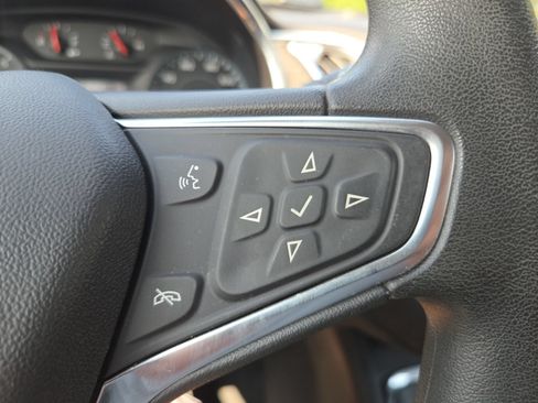 Used 2018 Chevrolet Malibu LT FWD image 19