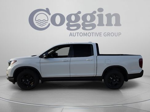 New 2026 Honda Ridgeline Black Edition image 2