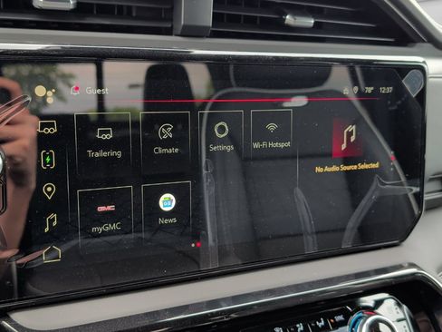 New 2026 GMC Sierra 1500 AT4X AWD/4WD image 26