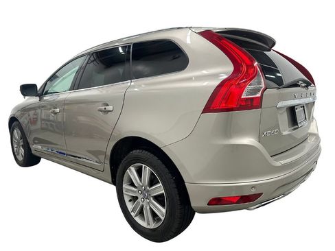 Used 2016 Volvo XC60 T6 w/ Proximity Package AWD/4WD image 6