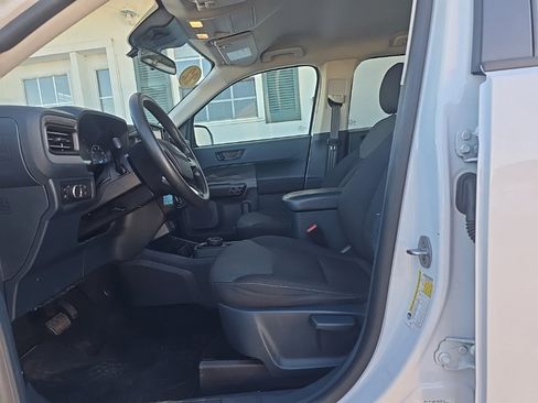 Used 2022 Ford Maverick XL image 14