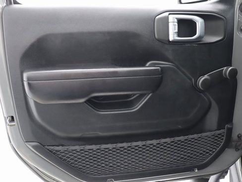 Used 2021 Jeep Wrangler Unlimited Sport image 42