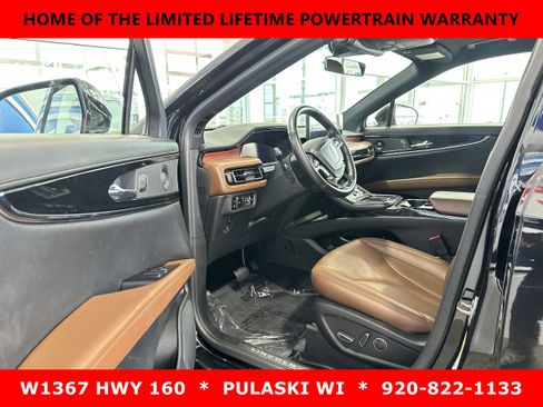 Used 2023 Lincoln Nautilus Reserve w/ Luxury Package image 11