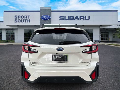 Used 2024 Subaru Crosstrek 2.0i AWD/4WD image 4