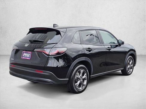 Used 2026 Honda HR-V LX image 5