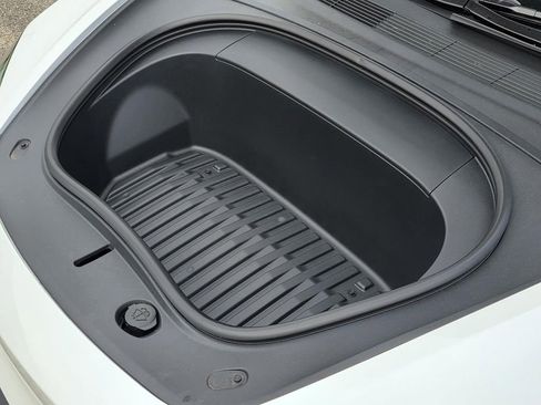 Used 2024 Tesla Model 3 Performance image 7