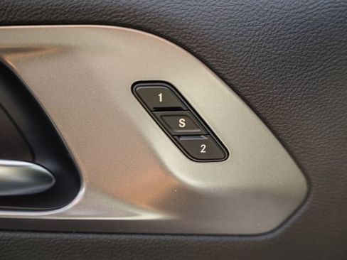 New 2026 Chrysler Pacifica Select FWD image 45