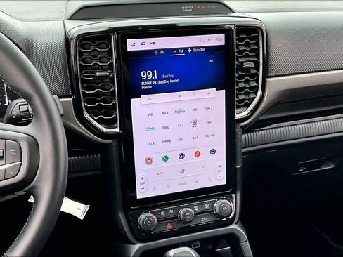 Used 2024 Ford Ranger XLT w/ FX4 Off-Road Package image 6