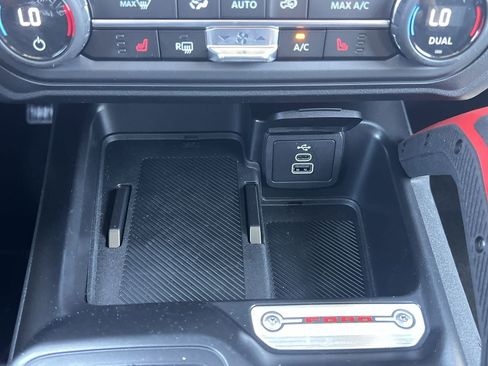 New 2026 Ford Bronco Heritage Edition AWD/4WD image 7