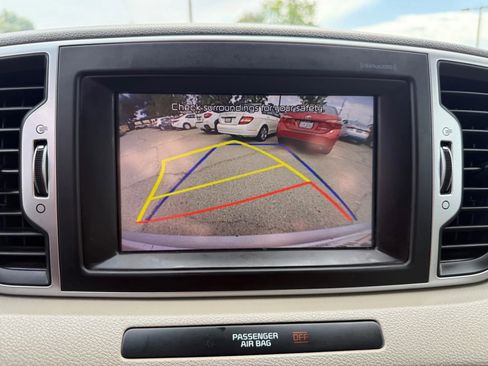 Used 2017 Kia Sportage EX w/ EX Premium Package image 13