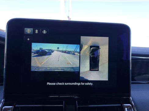 Used 2020 Lincoln Navigator Reserve w/ Luxury Package image 23