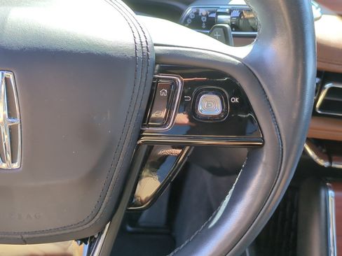 Used 2021 Lincoln Aviator Reserve w/ Equipment Group 202A AWD/4WD image 18