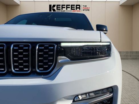 New 2025 Jeep Grand Cherokee Summit image 56