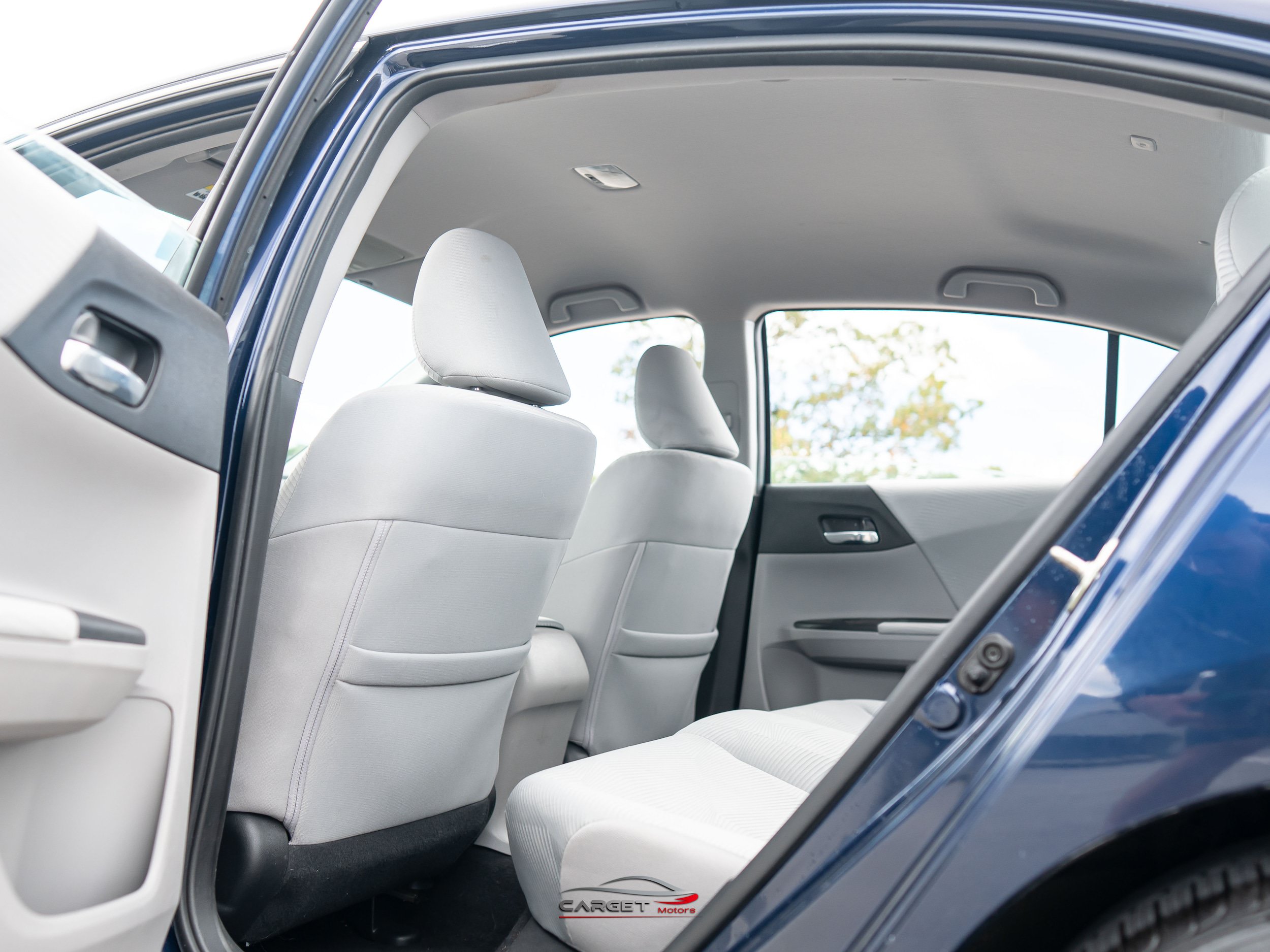 Used 2017 Honda Accord LX image 19