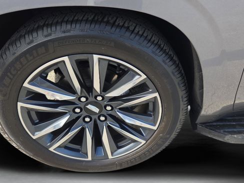 Used 2021 Cadillac Escalade Sport w/ Driver Assist Tech Package image 37