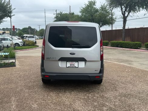 Used 2017 Ford Transit Connect XL image 9