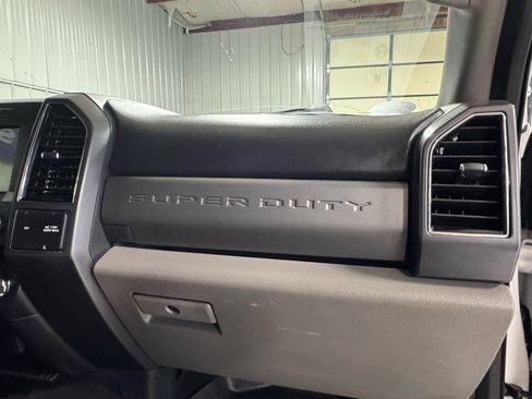 Used 2022 Ford F250 XLT w/ XLT Value Package image 14