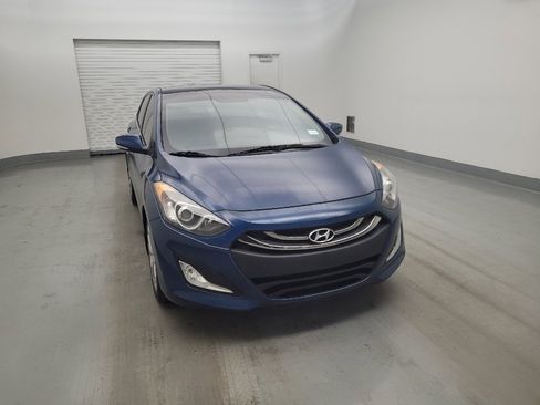 Used 2015 Hyundai Elantra GT w/ Option Group 03 FWD image 14